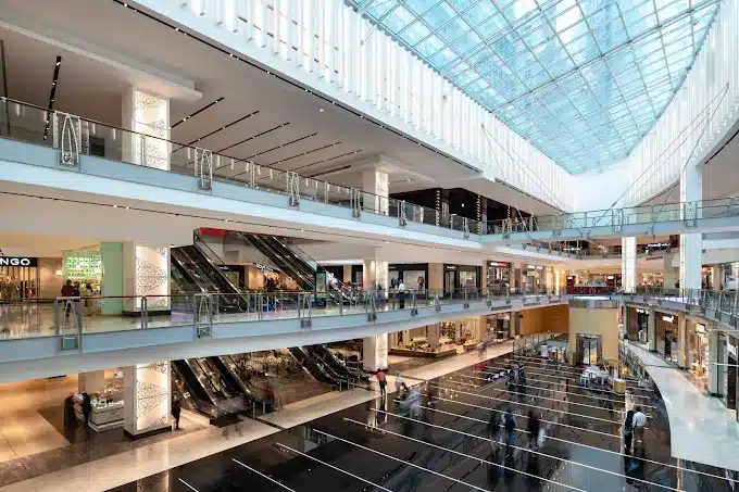 Abu Dhabi Mall inside view